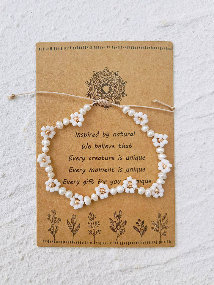 Adjustable Drawstring Beaded Bracelet White Daisy